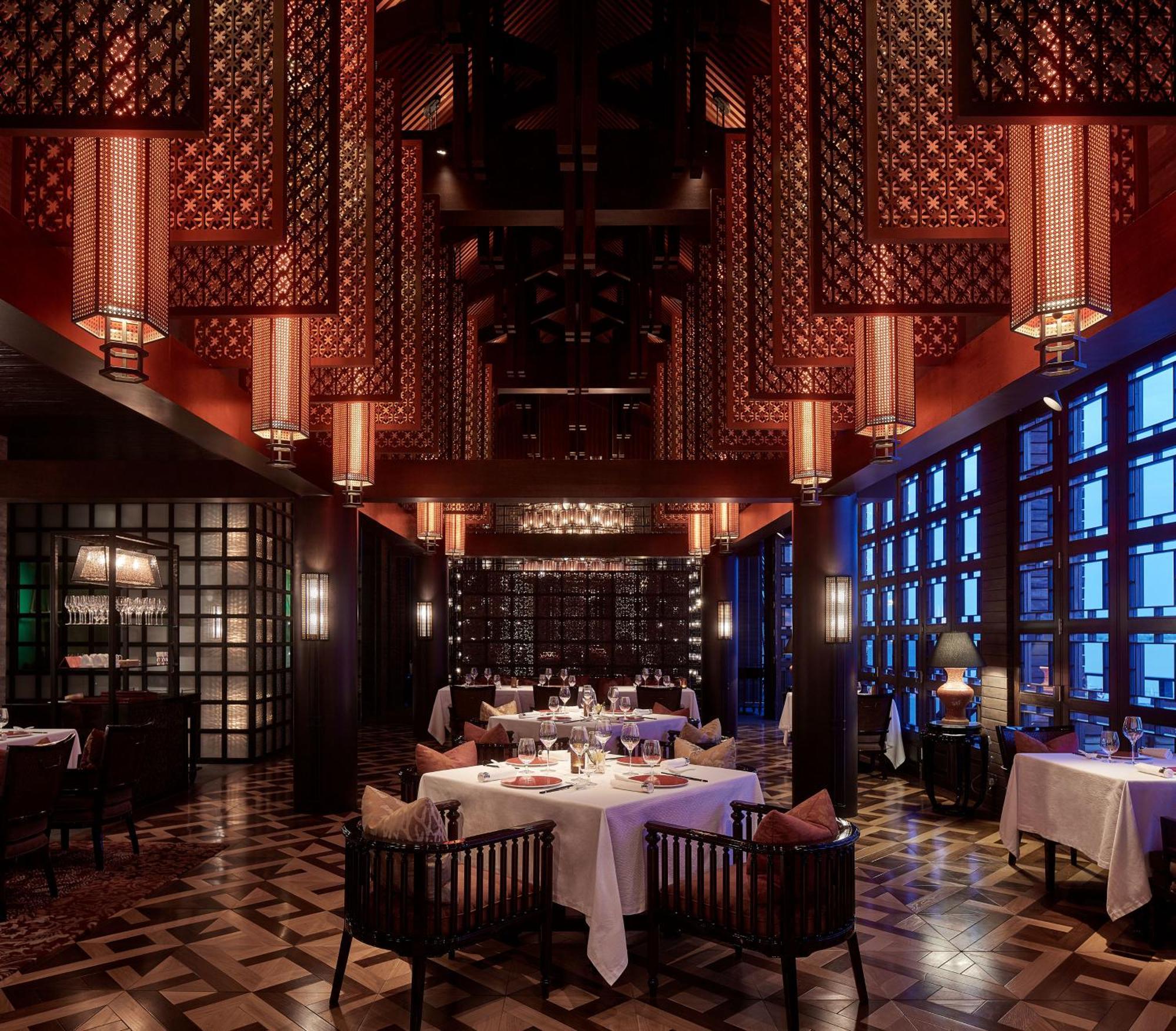 The Ritz-Carlton, Langkawi Hotel Buitenkant foto The interior of the restaurant